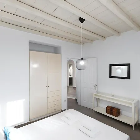 New!! The Mykonian Sunset - 10min From Town Villa *