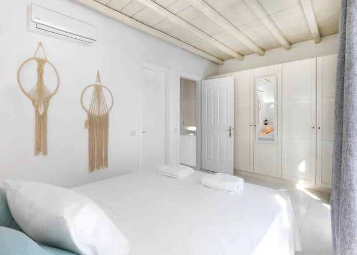 New!! The Mykonian Sunset - 10min From Town *